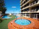 Breakers Beachfront Apartments (澳大利亚)
